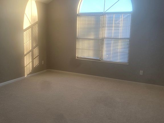 5th image of 8895 Linksway Dr