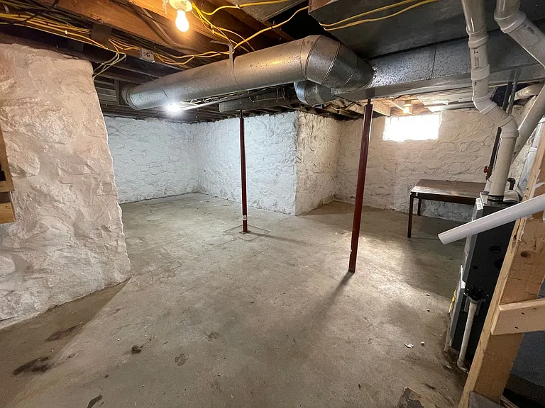 504 Freiburger Ave — Photo 37