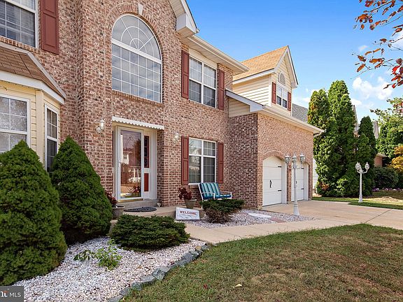 2nd image of 107 Hannum Dr
