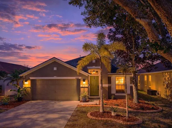 6808 Cambridge Park Dr, Apollo Beach, FL 33572