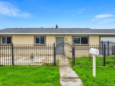 1879 W Sonora St, Stockton, CA, 95203