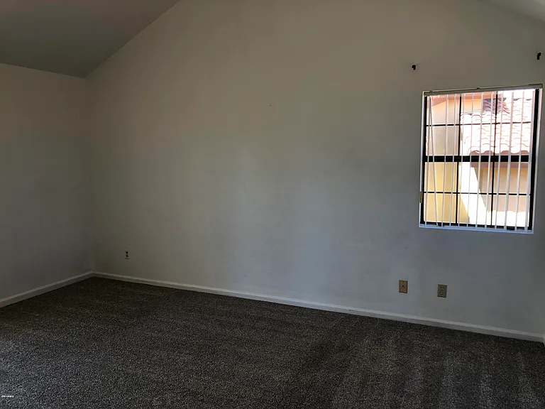 16226 S 37th Way — Photo 25