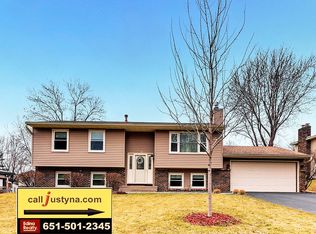 7164 Stratford Rd, Woodbury, MN 55125