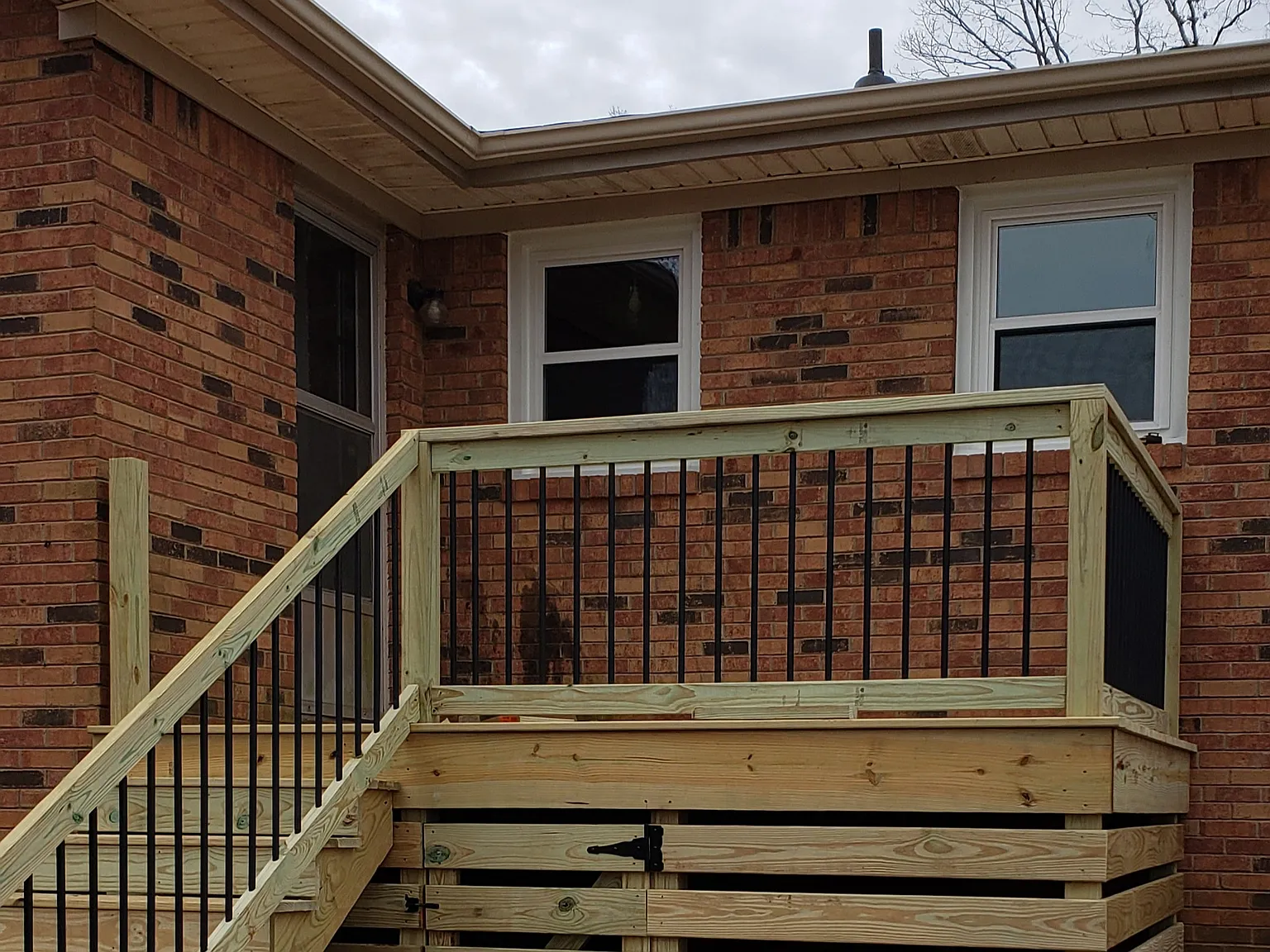 2 bed, 1000 sqft, $1,300 — Photo 1