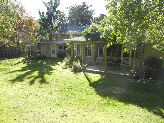 5th image of 1604 Scivally Dr