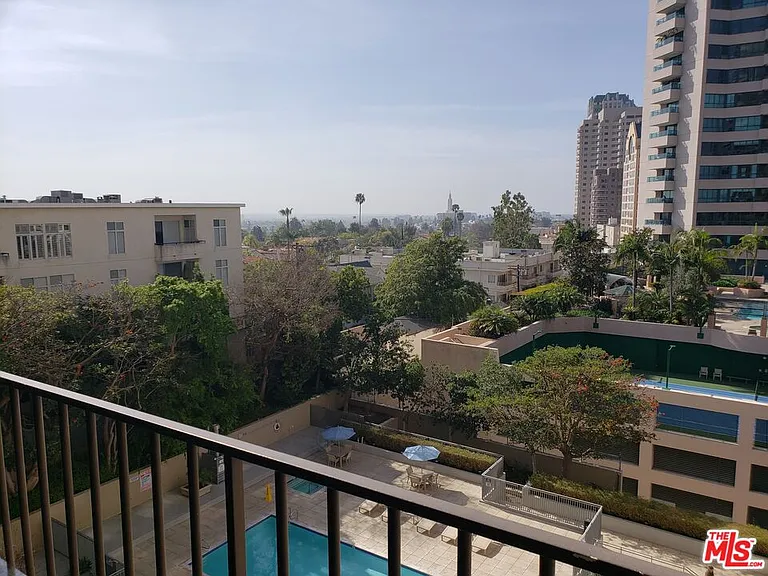 10450 Wilshire #1-6D — Photo 16