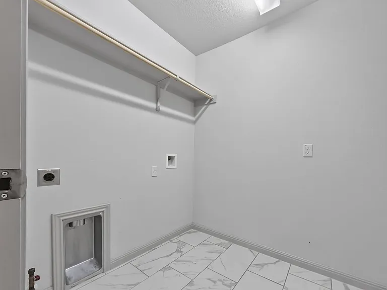 125 Caterpillar Ln — Photo 16