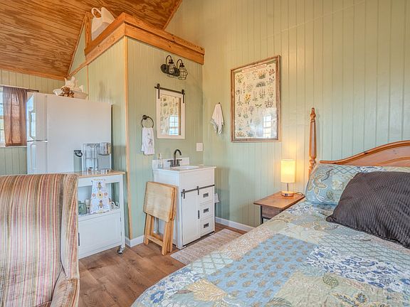 18th image of this home