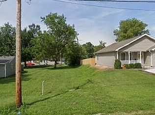 1007 N 15th St, Quincy, IL 62301