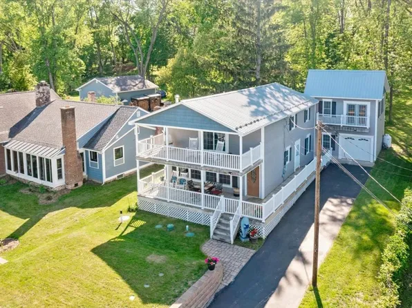 450 Hathaway Point Road, St. Albans Town, VT 05478