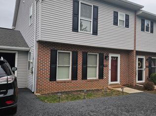 802 Grantham Rd, Mechanicsburg, PA 17055