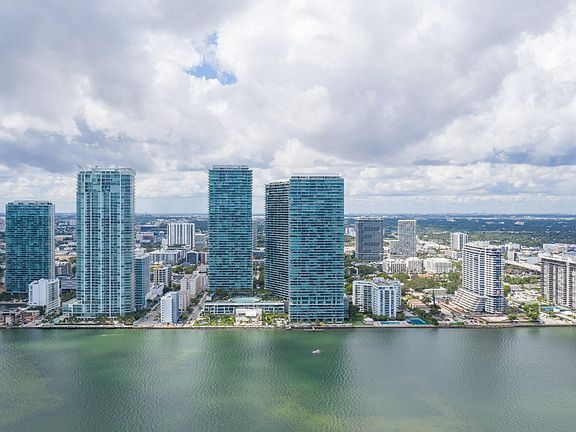 2nd image of 480 NE 31st Street #3802