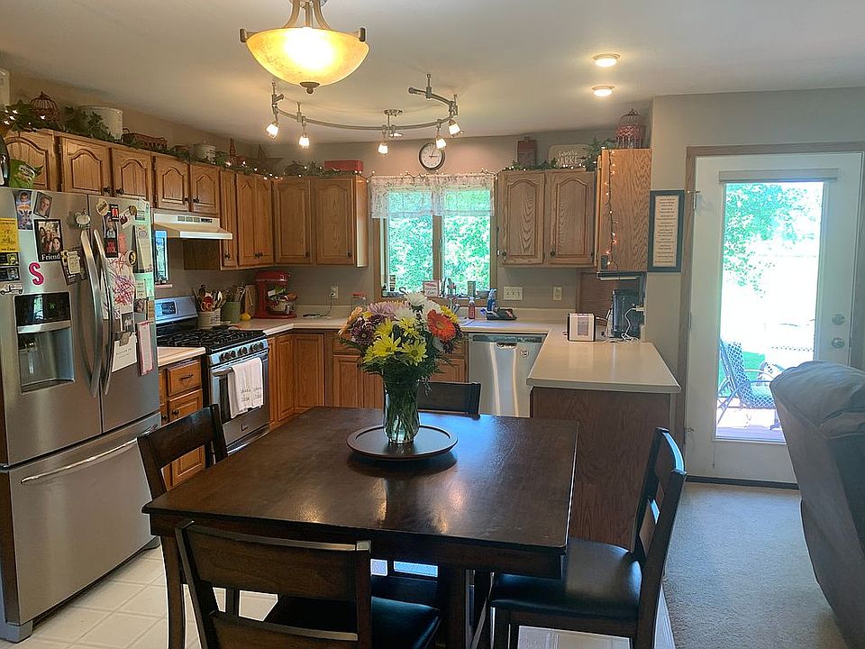 1st image of 1402 Country Meadows Dr