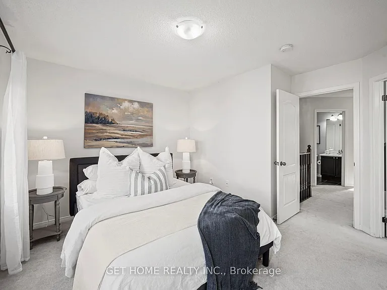 19 Benjamin Way — Photo 17