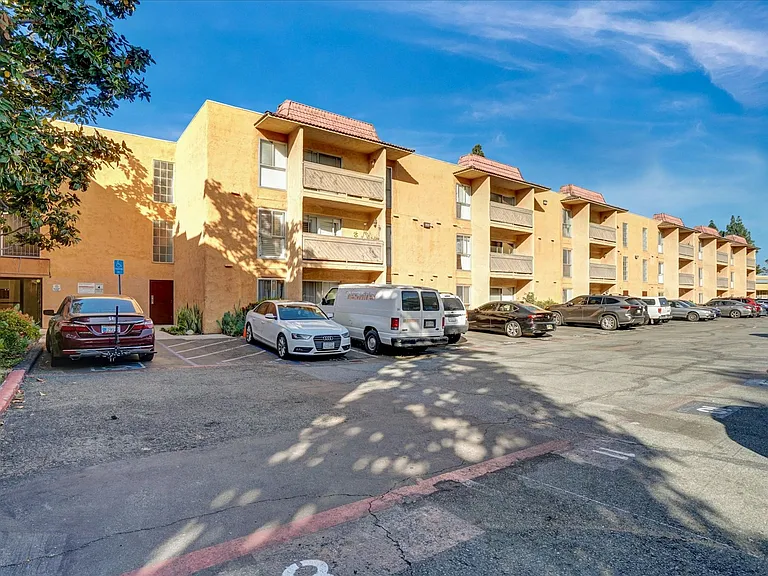 6955 Alvarado Rd — Photo 15
