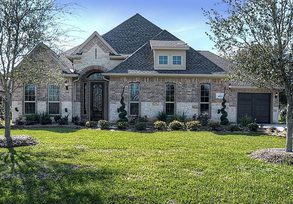 1st image of 4523 Wentworth Dr