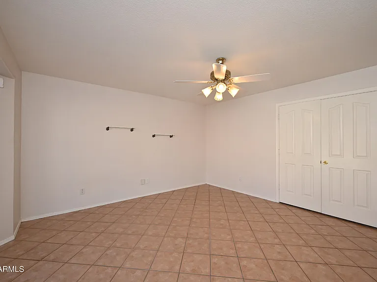 5730 E Gelding Dr — Photo 16