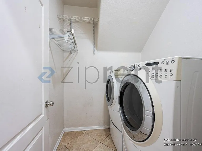 3502 Fuentes Ct — Photo 14