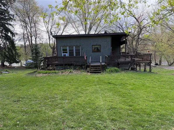 2049 Silver Mine Drive, Eau Claire, WI 54703