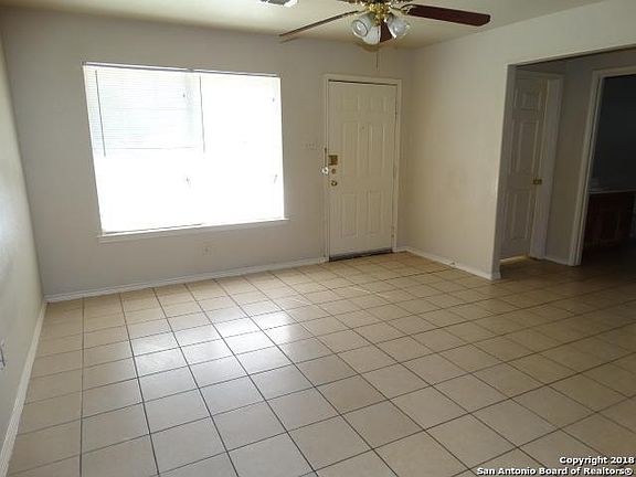 5th image of 7554 Oak Chase