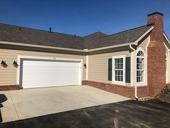 3rd image of 141 Academy Dr
