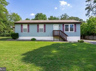 19 4th St, Franklinville, NJ 08322