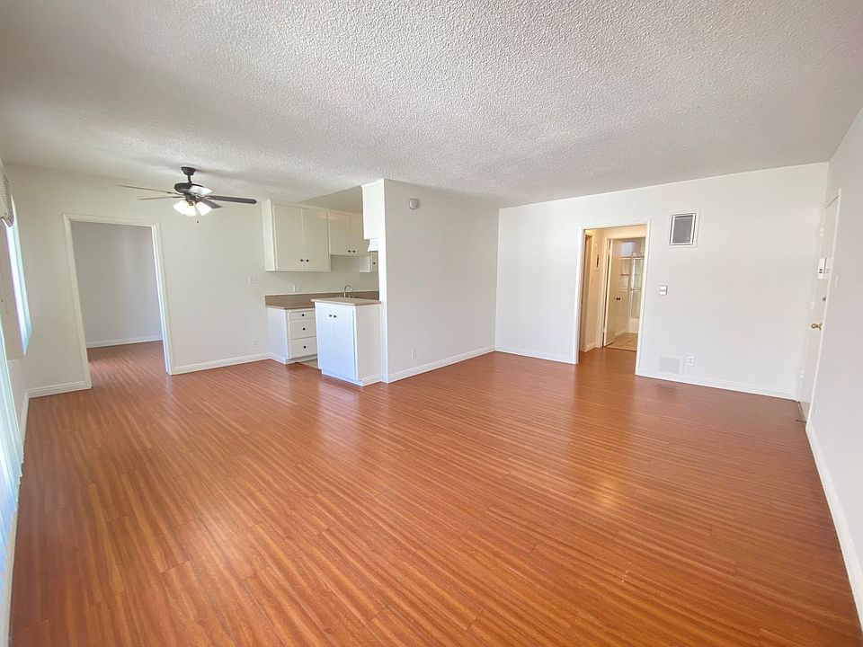 1st image of 3755 Mentone Ave APT 7