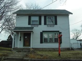 101 S Prairie St, Stoughton, WI 53589