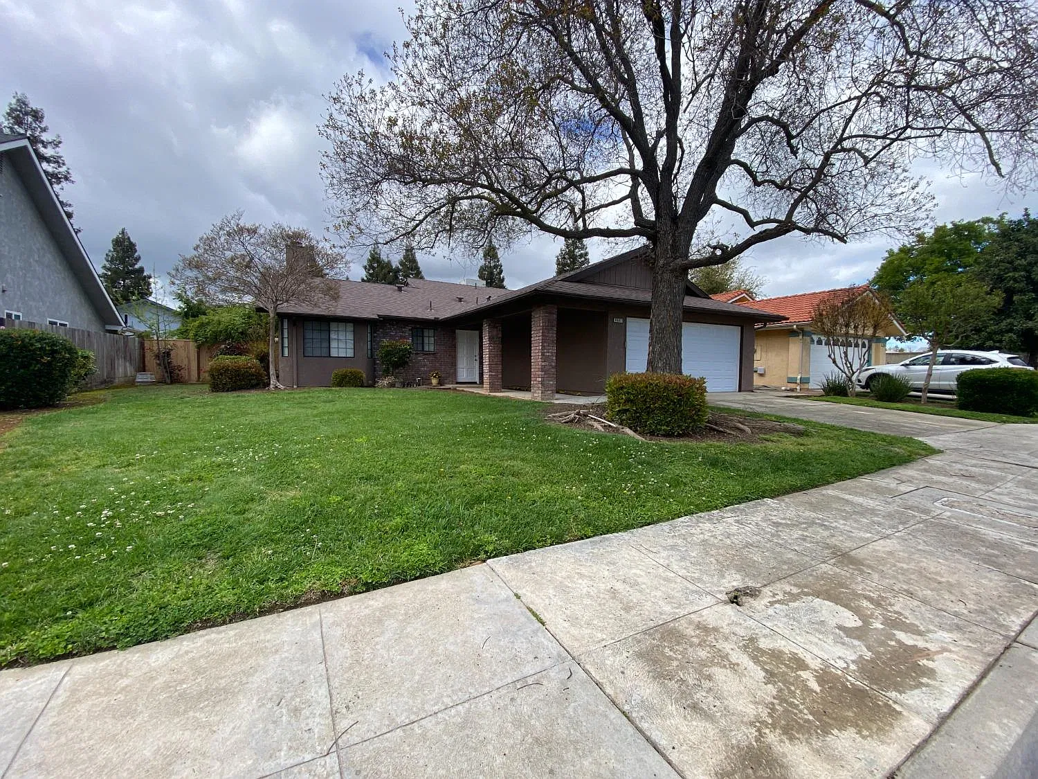 3 bed, 1465 sqft, $2,400 — Photo 3