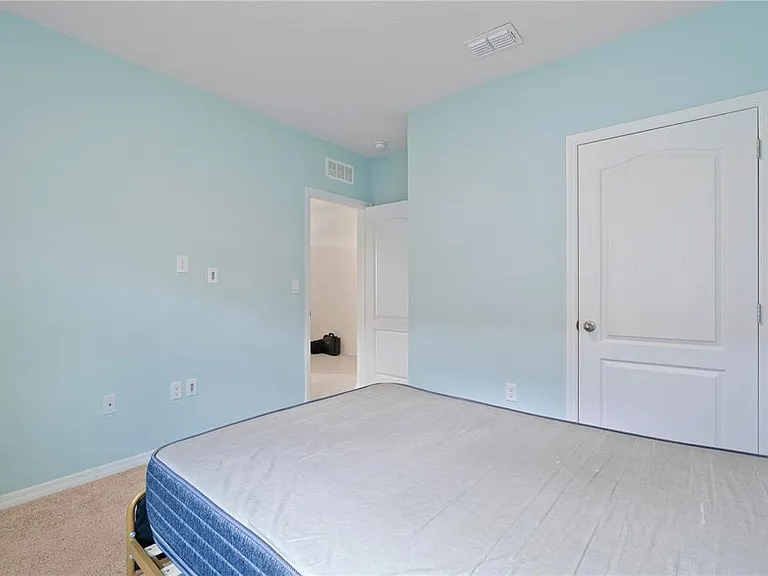 1316 Sugarwood St — Photo 8