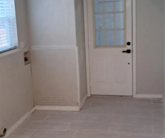 2200 Downing Ln — Photo 15