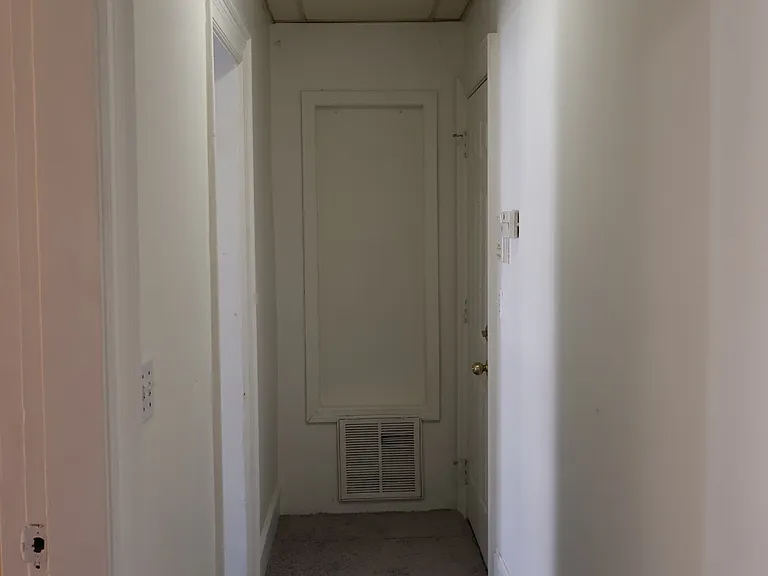 466 Broadway — Photo 7