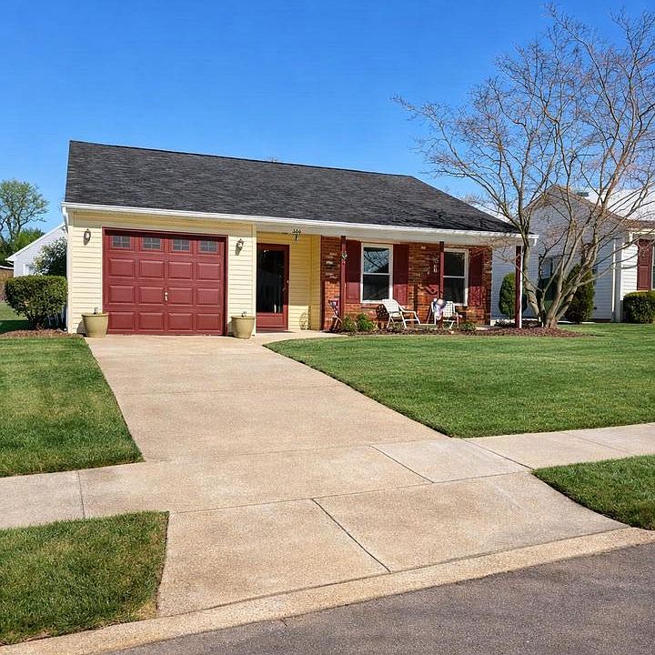 1st image of 306 Hilltop Ln E