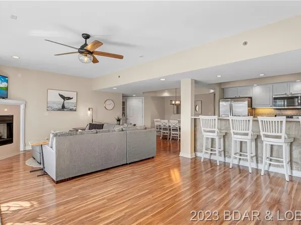 68 Lighthouse Rd #609, Lake Ozark, MO 65049
