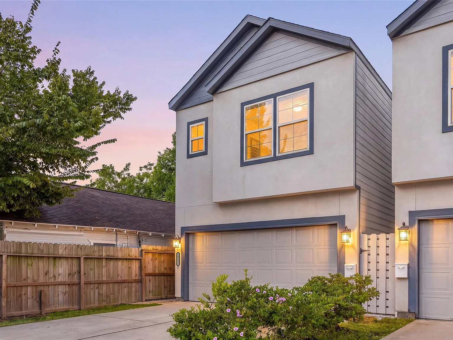 3 bed, 2.5 bath, 2137 sqft, $2,300 — Photo 1