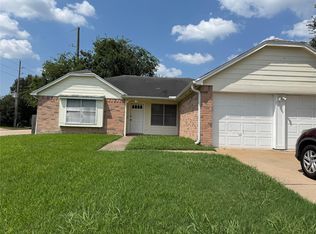2103 Barrington Place Dr, Sugar Land, TX 77478