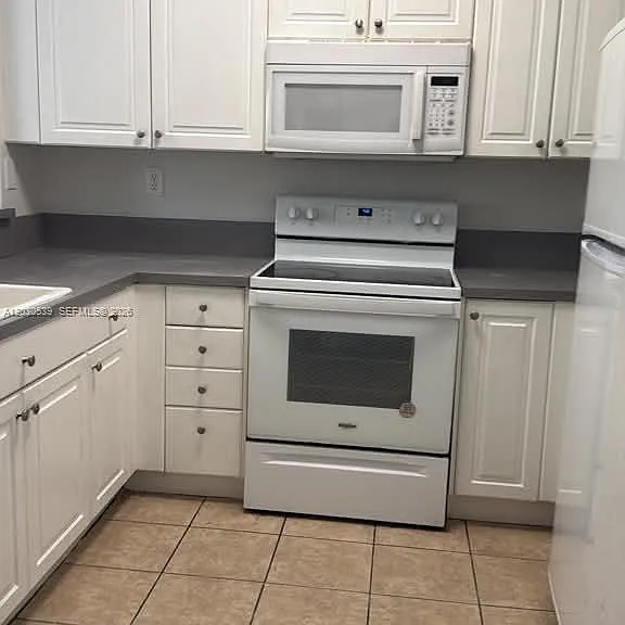 1398 NE 33rd Ave #101-25 — Photo 4