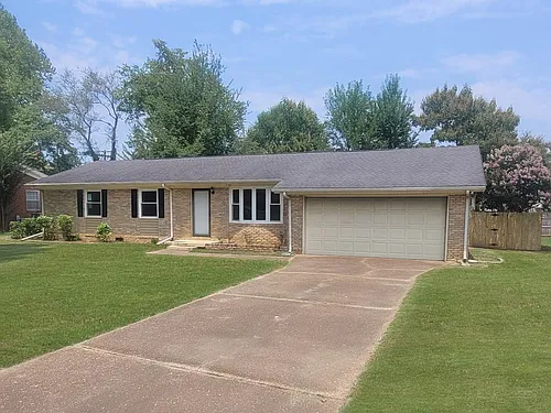 2021 Greenbrier Rd Photo 1 2021 Greenbrier Rd Photo 1
