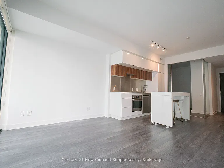 185 Roehampton Ave #2301 — Photo 7