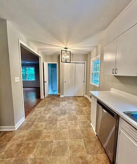 80 Pinehurst Ln — Photo 10