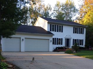 411 Eklund St, Peshtigo, WI 54157