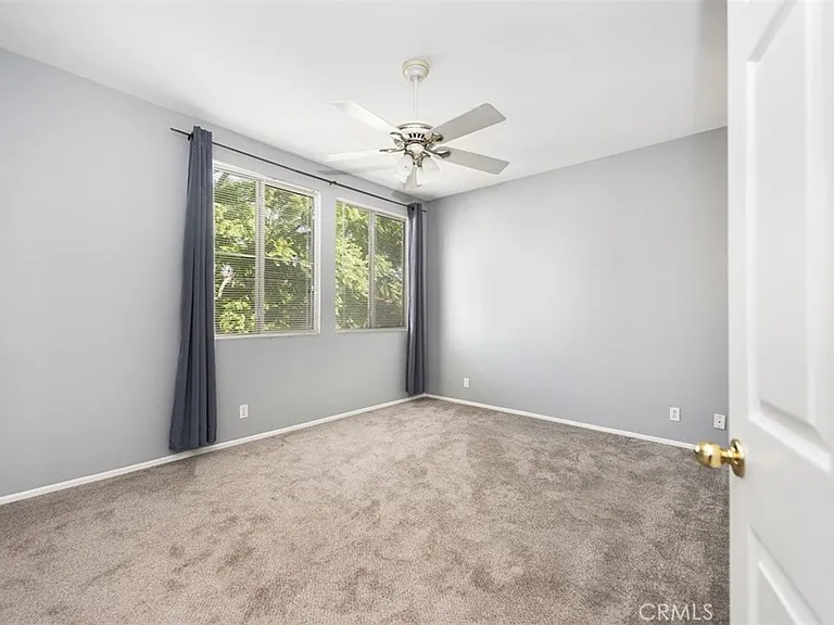 437 N Castletown #C — Photo 21