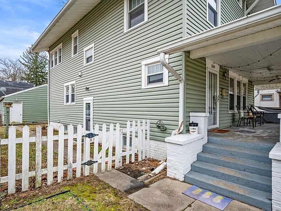 2nd image of 1309 W University Ave