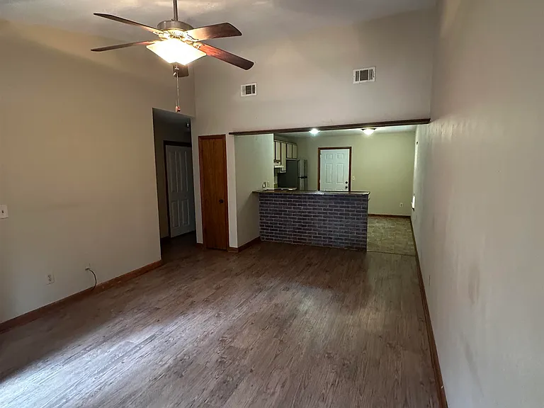 2339 Hartsfield Way — Photo 3