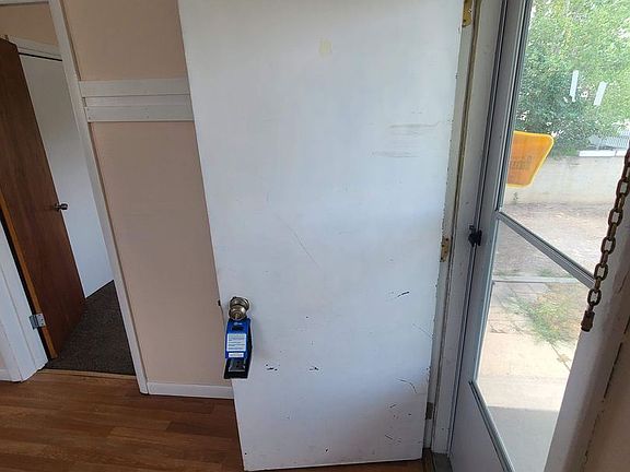 5th image of 825 Rhode Island Ave