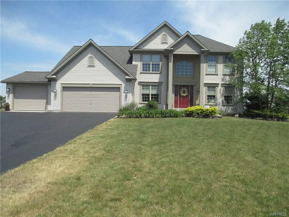 1st image of 40 Saddlebrook Ct