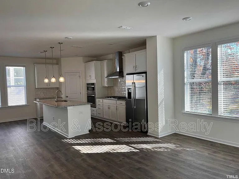 6920 Leesville Rd — Photo 2