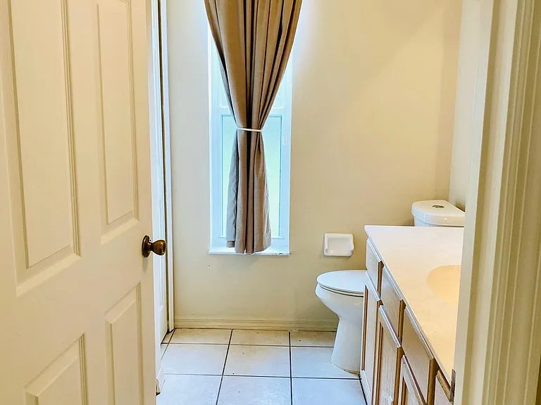 5952 NW Baynard Dr — Photo 15