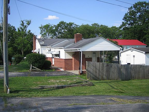 2nd image of 388 Skyline Dr