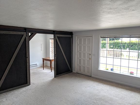 4th image of 17108 Brentwood Pl NE